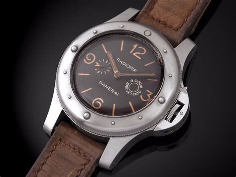 Panerai Watches: A Beginner's Guide to the Military Tool Watch 